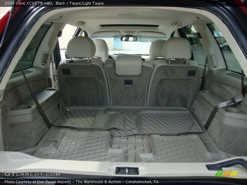 Black / Taupe/Light Taupe 2004 Volvo XC90 T6 AWD