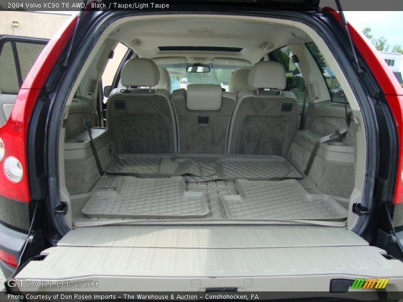 Black / Taupe/Light Taupe 2004 Volvo XC90 T6 AWD
