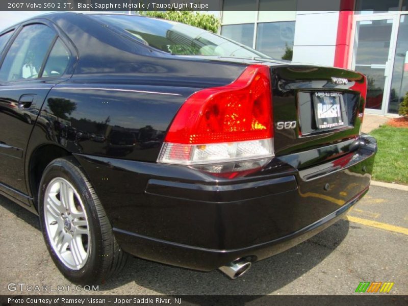 Black Sapphire Metallic / Taupe/Light Taupe 2007 Volvo S60 2.5T