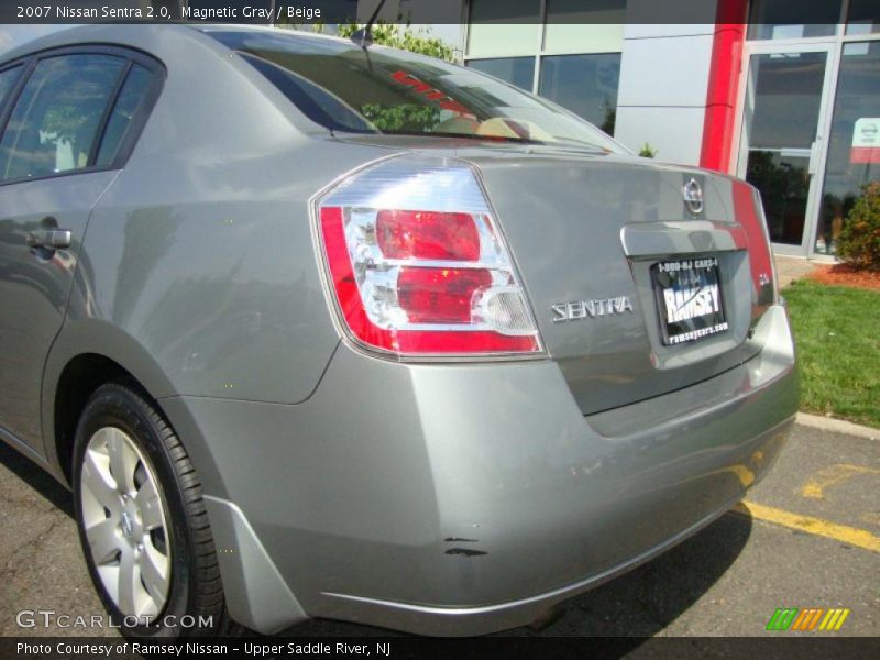 Magnetic Gray / Beige 2007 Nissan Sentra 2.0