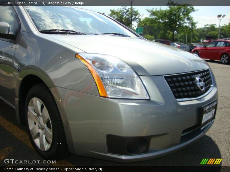 Magnetic Gray / Beige 2007 Nissan Sentra 2.0