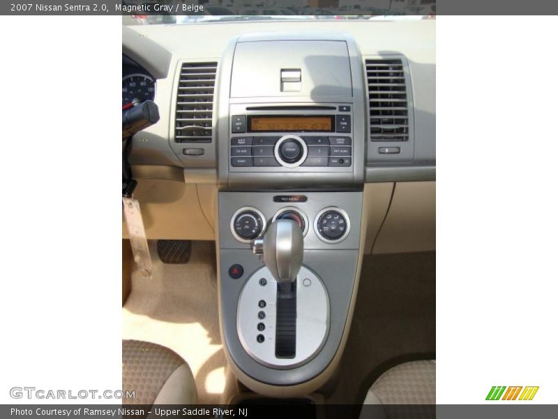 Magnetic Gray / Beige 2007 Nissan Sentra 2.0