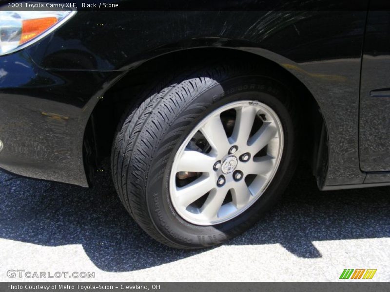 Black / Stone 2003 Toyota Camry XLE