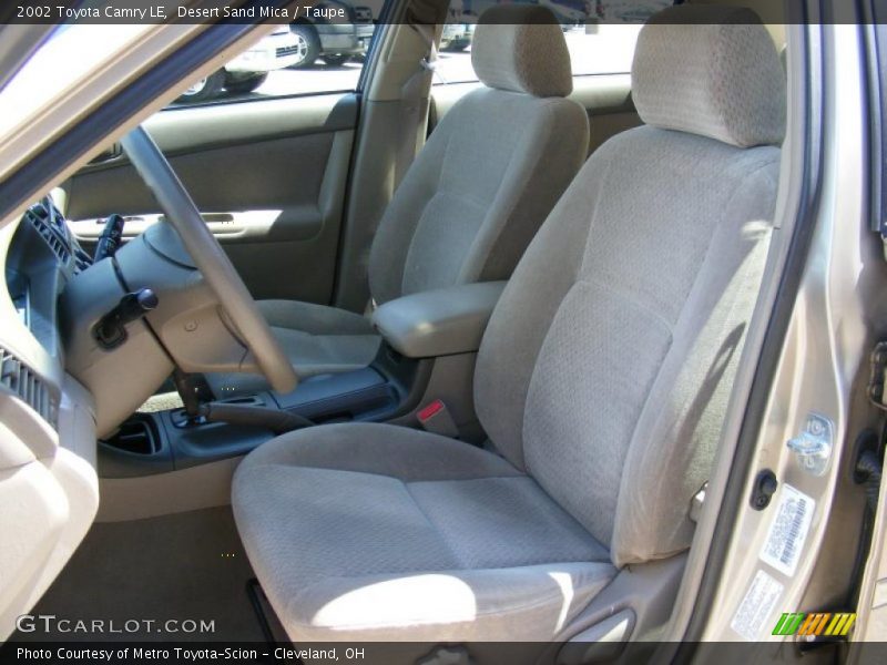 Desert Sand Mica / Taupe 2002 Toyota Camry LE