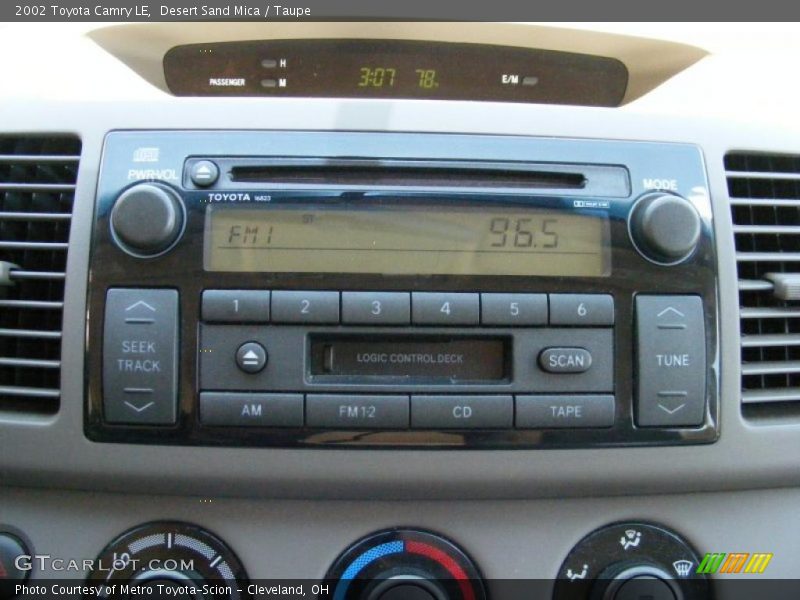 Desert Sand Mica / Taupe 2002 Toyota Camry LE