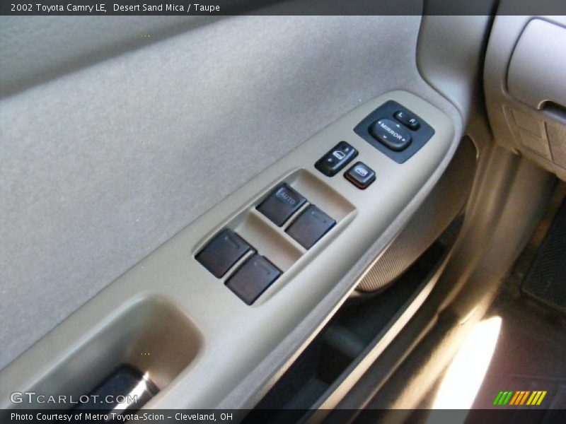Desert Sand Mica / Taupe 2002 Toyota Camry LE
