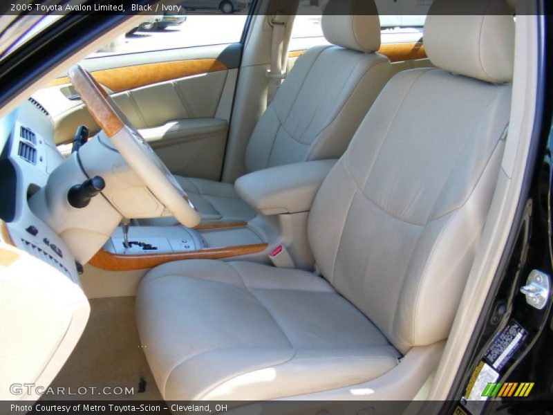 Black / Ivory 2006 Toyota Avalon Limited
