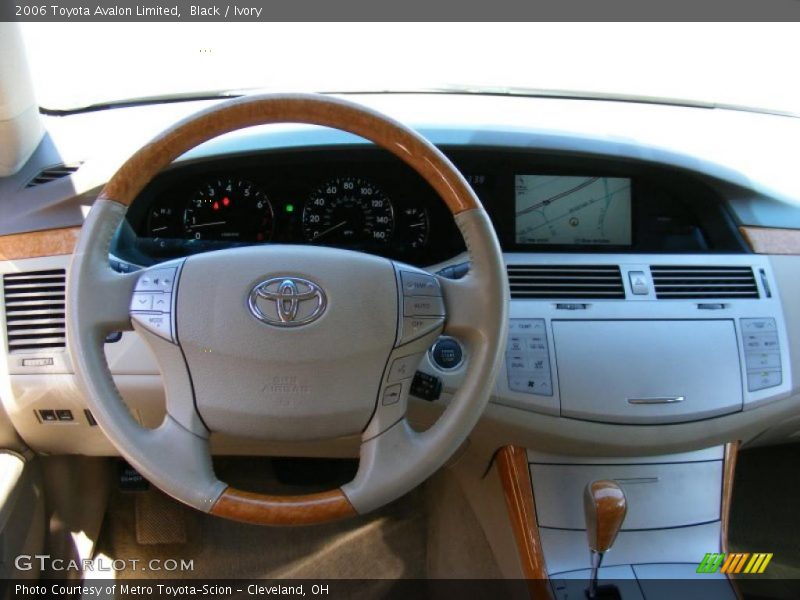 Black / Ivory 2006 Toyota Avalon Limited