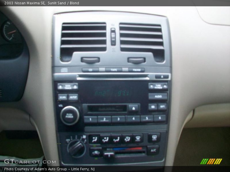 Sunlit Sand / Blond 2003 Nissan Maxima SE