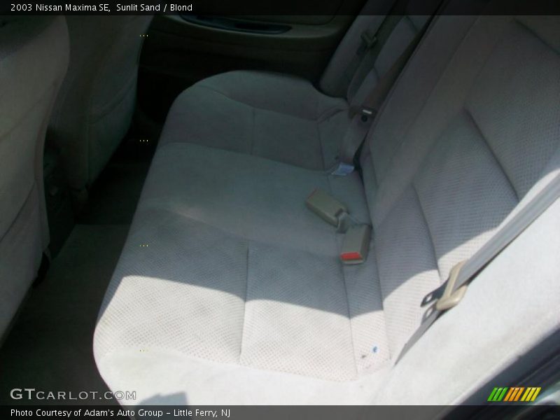 Sunlit Sand / Blond 2003 Nissan Maxima SE