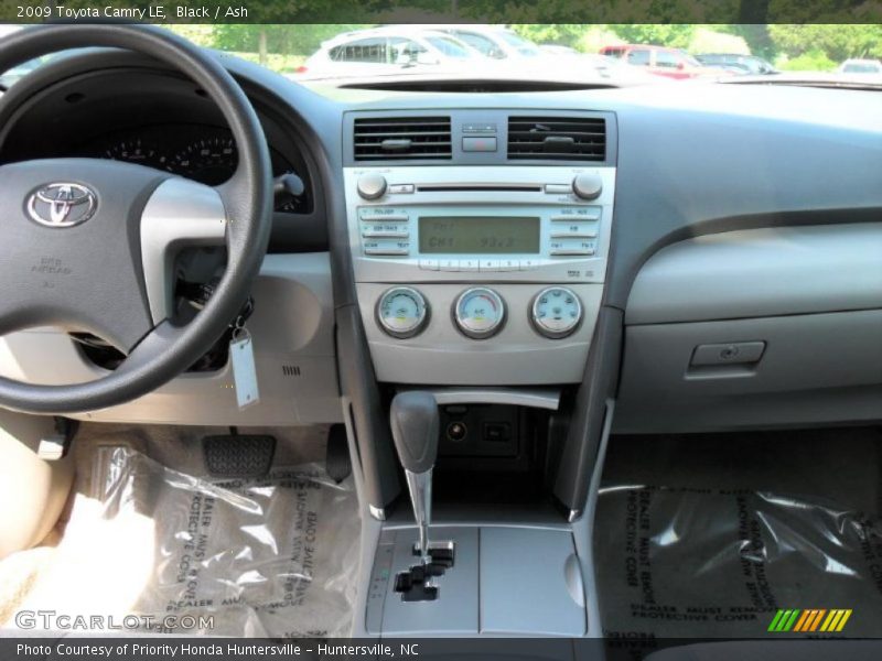 Black / Ash 2009 Toyota Camry LE
