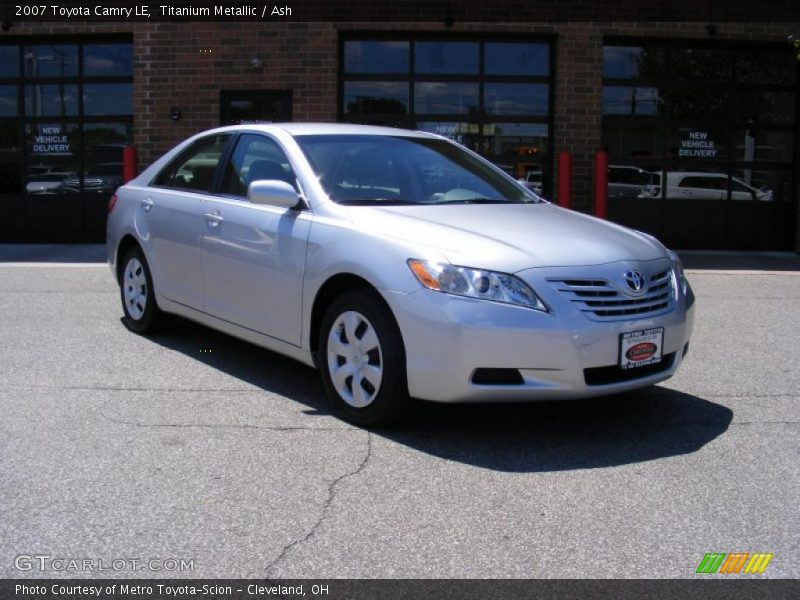 Titanium Metallic / Ash 2007 Toyota Camry LE