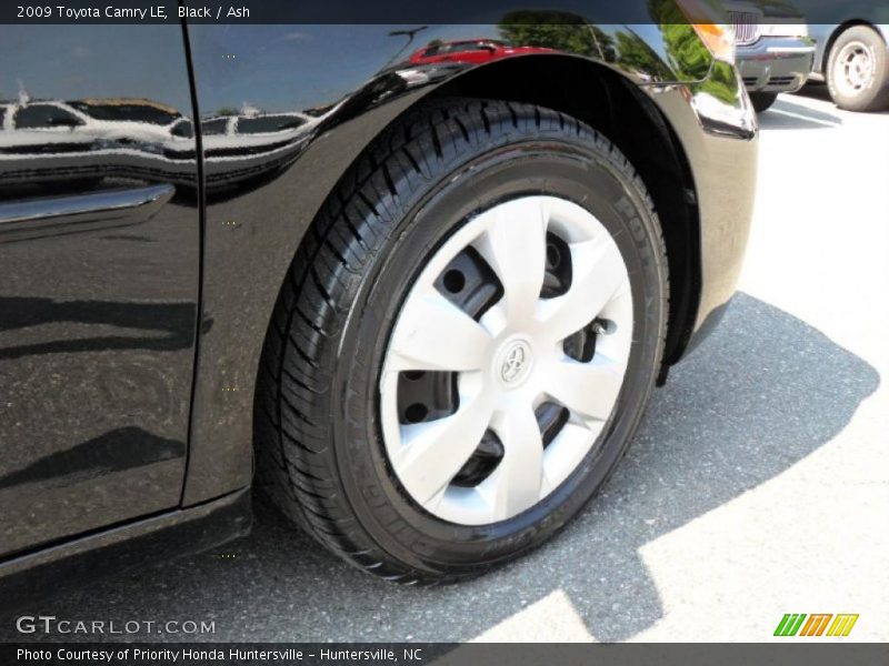 Black / Ash 2009 Toyota Camry LE