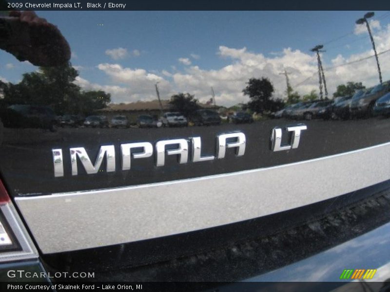 Black / Ebony 2009 Chevrolet Impala LT