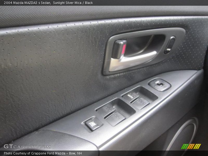Sunlight Silver Mica / Black 2004 Mazda MAZDA3 s Sedan