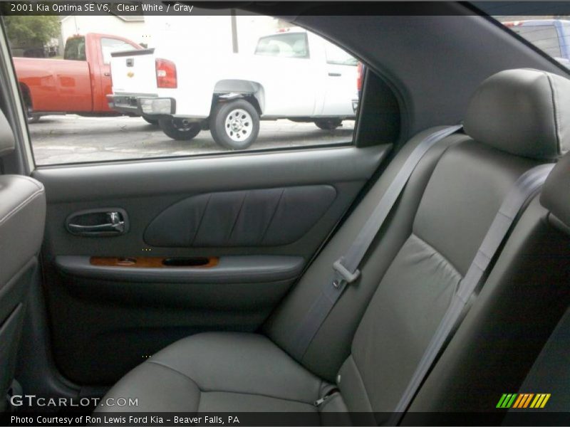 Clear White / Gray 2001 Kia Optima SE V6