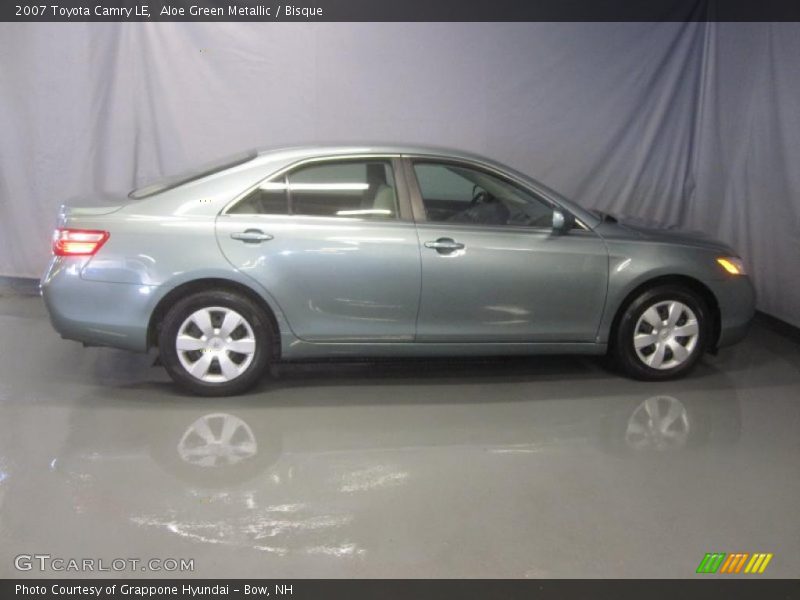 Aloe Green Metallic / Bisque 2007 Toyota Camry LE