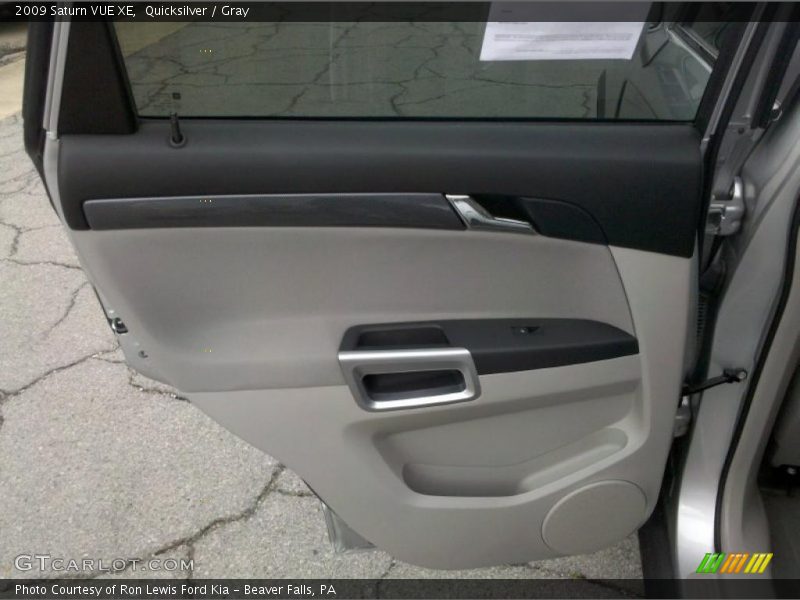 Quicksilver / Gray 2009 Saturn VUE XE