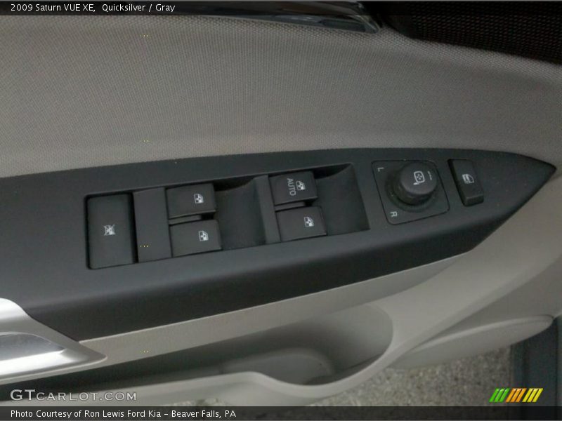 Quicksilver / Gray 2009 Saturn VUE XE