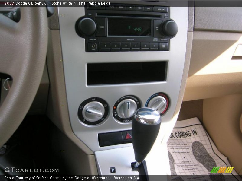 Stone White / Pastel Pebble Beige 2007 Dodge Caliber SXT