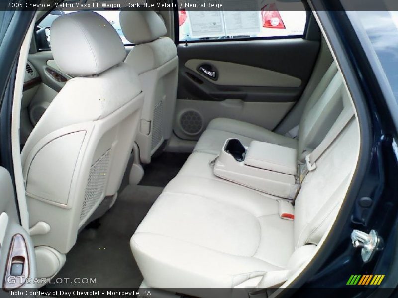 Dark Blue Metallic / Neutral Beige 2005 Chevrolet Malibu Maxx LT Wagon