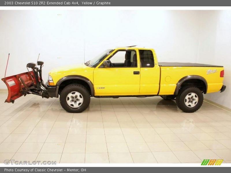 Yellow / Graphite 2003 Chevrolet S10 ZR2 Extended Cab 4x4