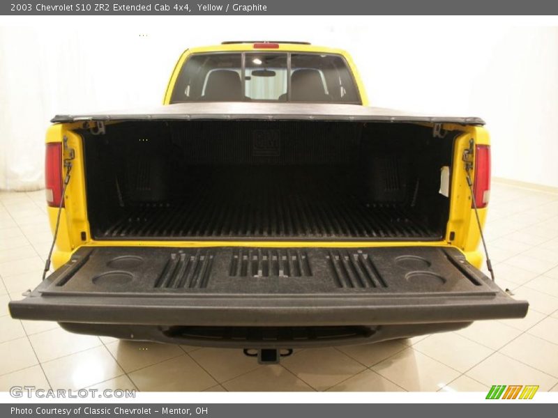 Yellow / Graphite 2003 Chevrolet S10 ZR2 Extended Cab 4x4