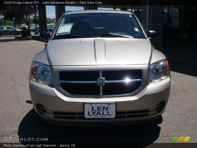 Light Sandstone Metallic / Dark Slate Gray 2009 Dodge Caliber SXT
