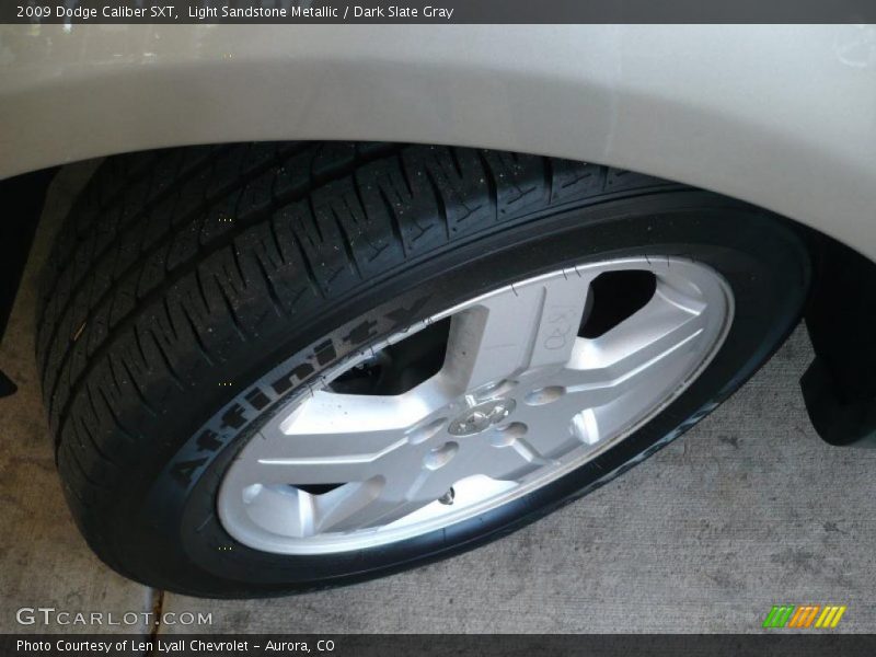 Light Sandstone Metallic / Dark Slate Gray 2009 Dodge Caliber SXT