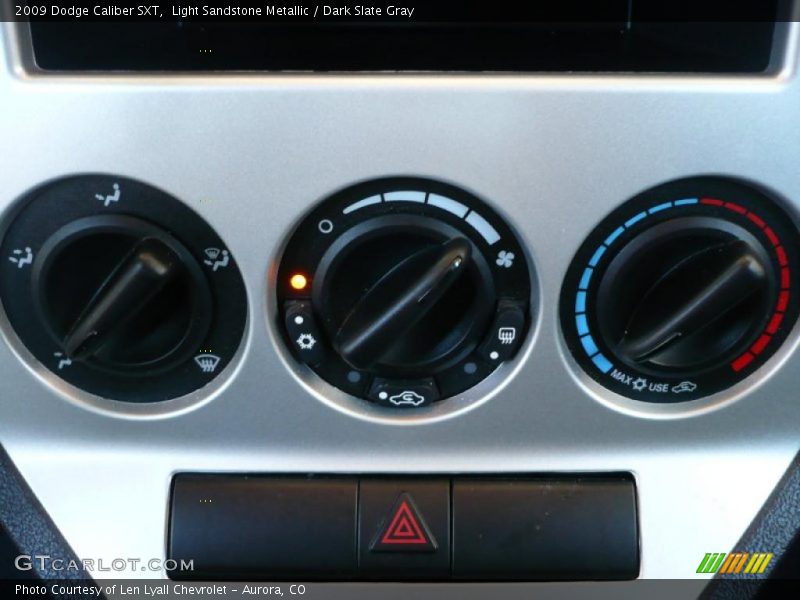 Light Sandstone Metallic / Dark Slate Gray 2009 Dodge Caliber SXT