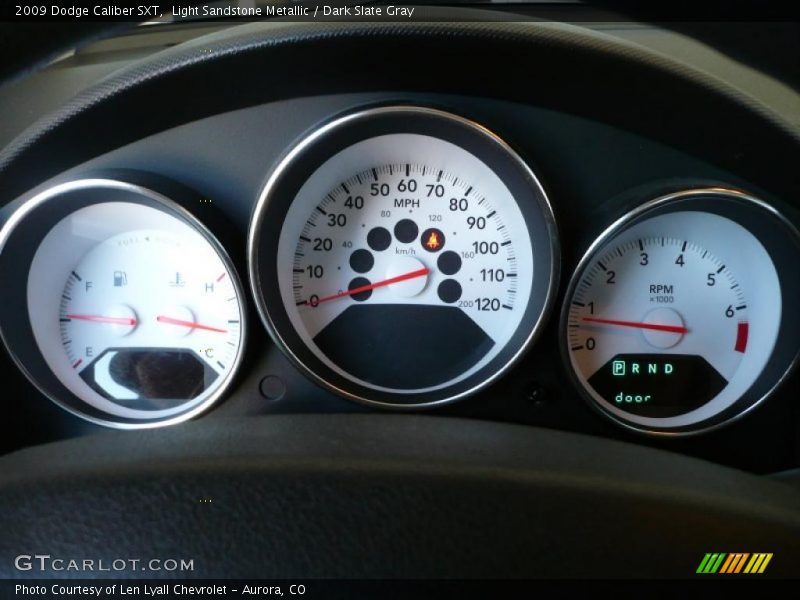 Light Sandstone Metallic / Dark Slate Gray 2009 Dodge Caliber SXT