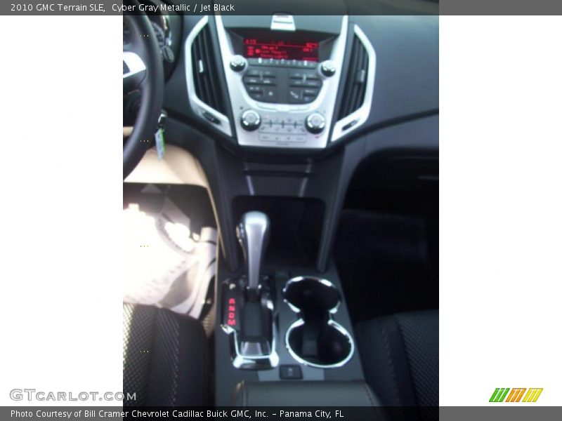 Cyber Gray Metallic / Jet Black 2010 GMC Terrain SLE