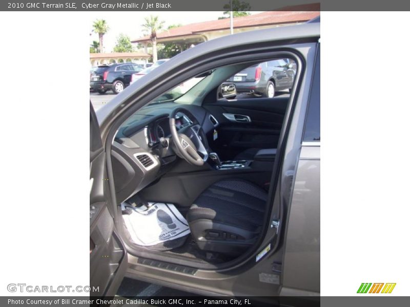 Cyber Gray Metallic / Jet Black 2010 GMC Terrain SLE