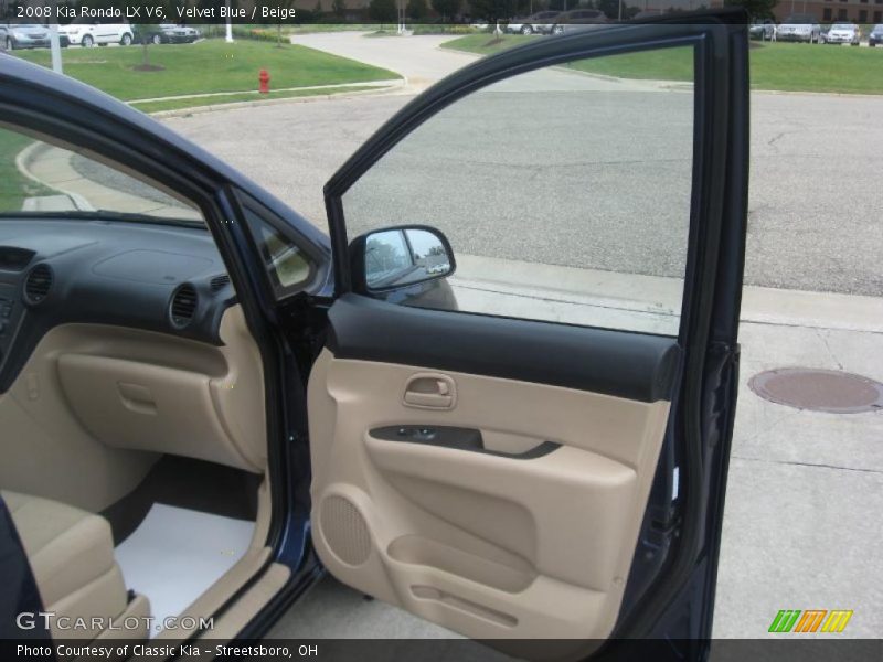 Velvet Blue / Beige 2008 Kia Rondo LX V6