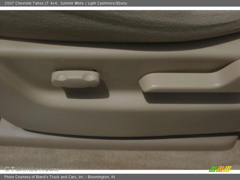 Summit White / Light Cashmere/Ebony 2007 Chevrolet Tahoe LT 4x4