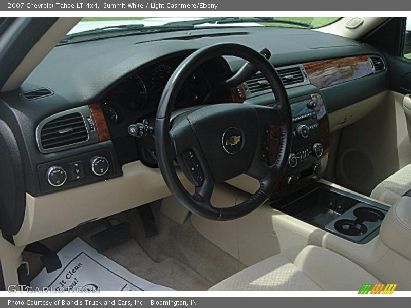 Summit White / Light Cashmere/Ebony 2007 Chevrolet Tahoe LT 4x4