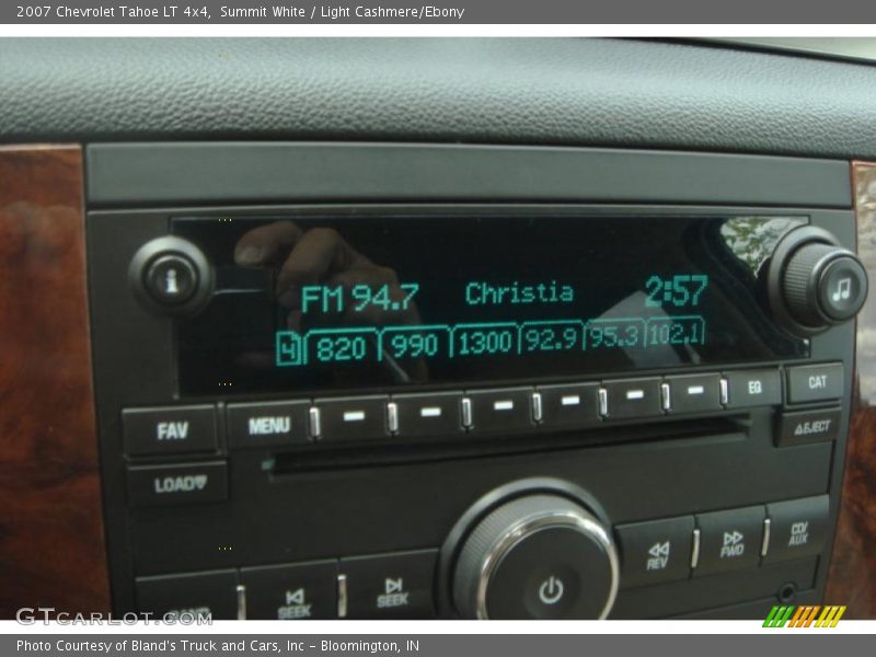 Summit White / Light Cashmere/Ebony 2007 Chevrolet Tahoe LT 4x4