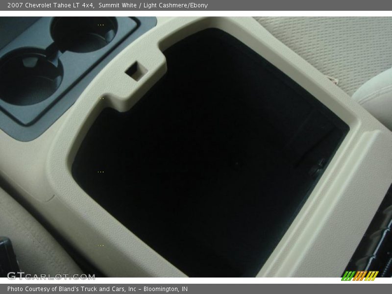 Summit White / Light Cashmere/Ebony 2007 Chevrolet Tahoe LT 4x4