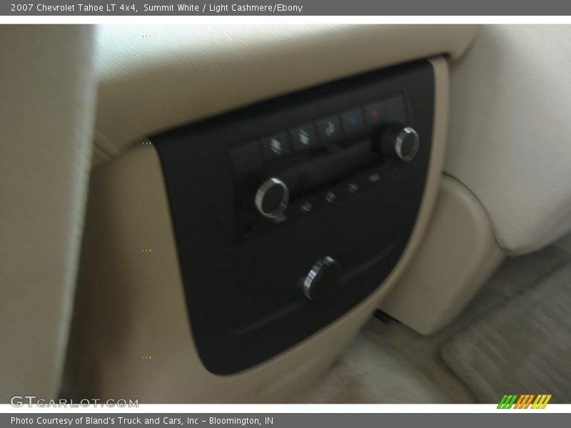 Summit White / Light Cashmere/Ebony 2007 Chevrolet Tahoe LT 4x4