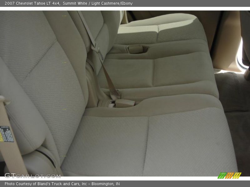 Summit White / Light Cashmere/Ebony 2007 Chevrolet Tahoe LT 4x4