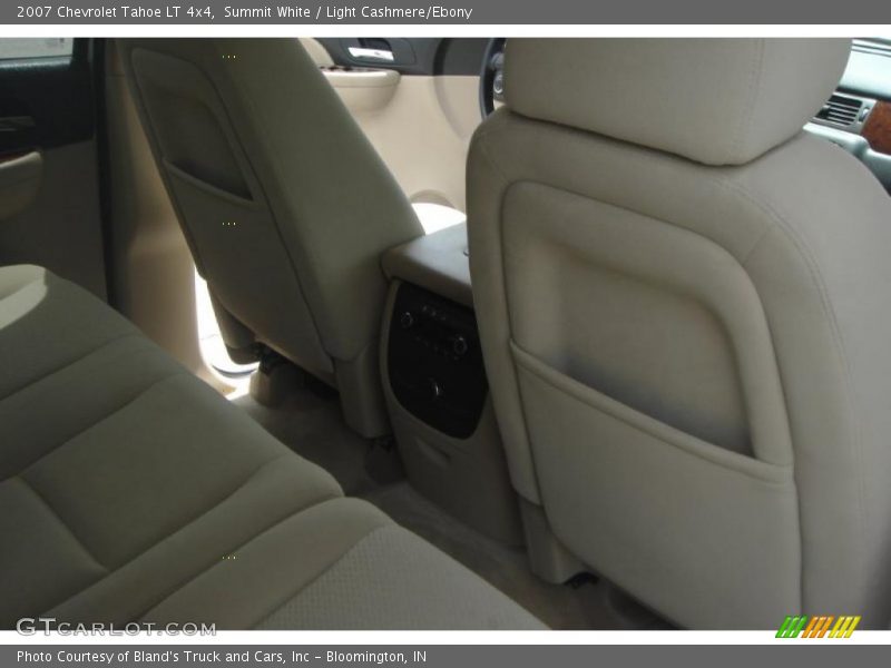 Summit White / Light Cashmere/Ebony 2007 Chevrolet Tahoe LT 4x4