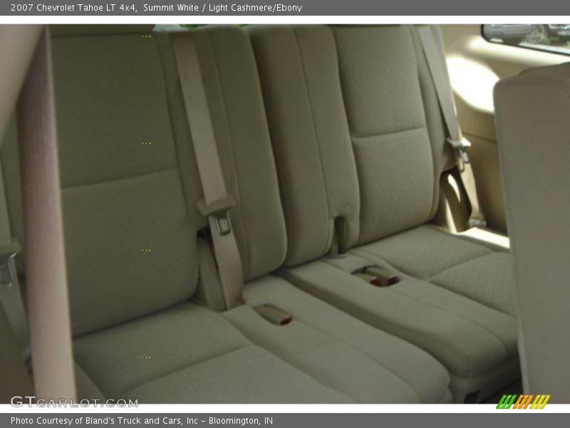 Summit White / Light Cashmere/Ebony 2007 Chevrolet Tahoe LT 4x4