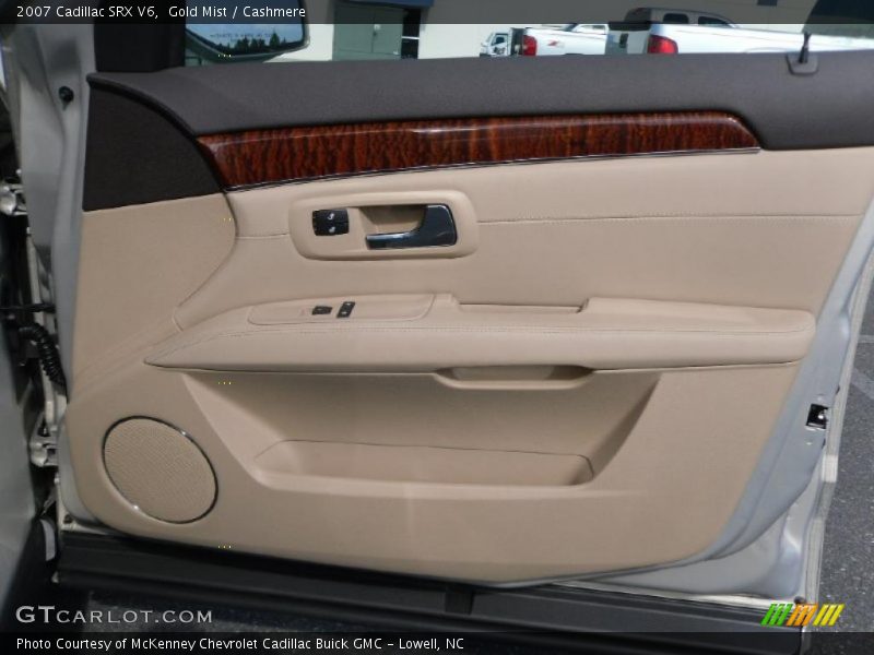 Gold Mist / Cashmere 2007 Cadillac SRX V6
