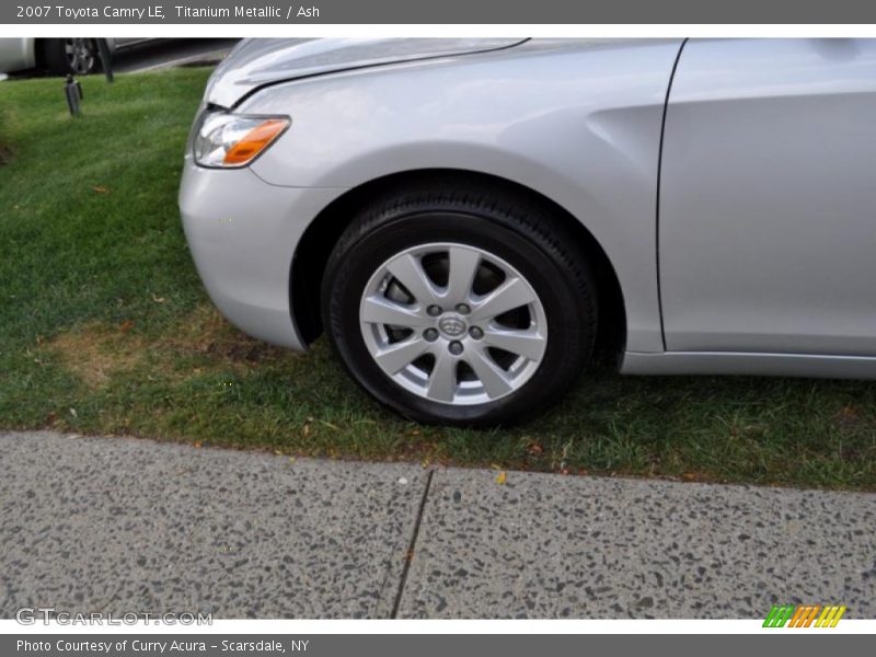 Titanium Metallic / Ash 2007 Toyota Camry LE