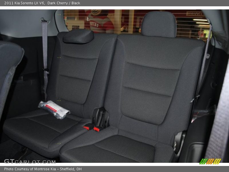Dark Cherry / Black 2011 Kia Sorento LX V6