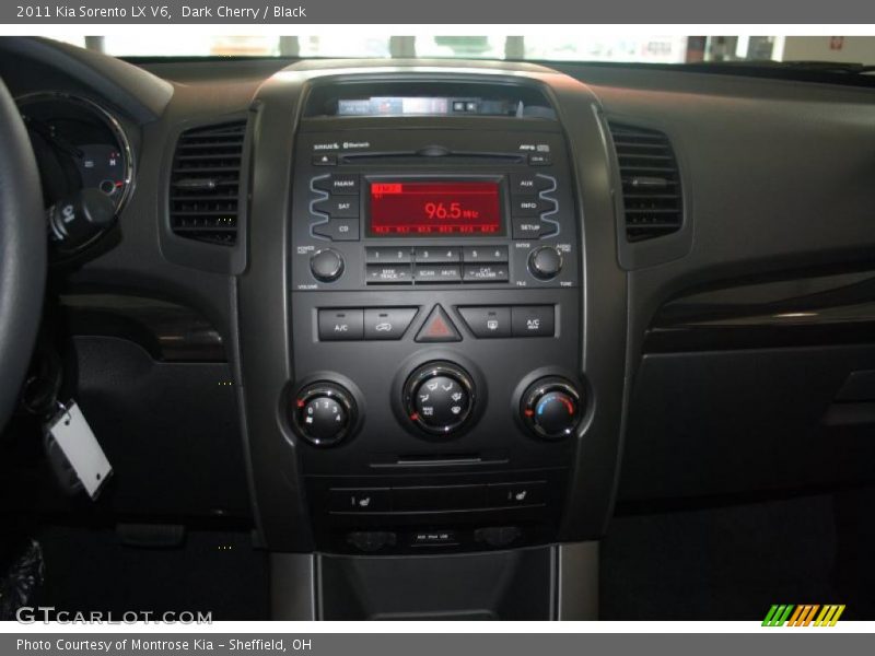 Dark Cherry / Black 2011 Kia Sorento LX V6