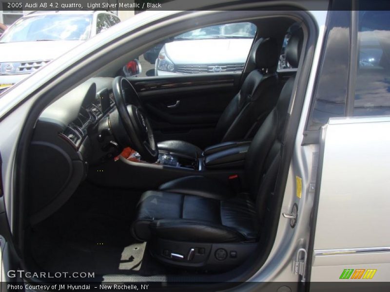 Light Silver Metallic / Black 2005 Audi A8 4.2 quattro