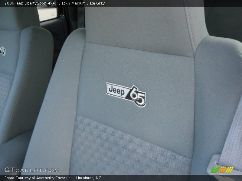 Black / Medium Slate Gray 2006 Jeep Liberty Sport 4x4