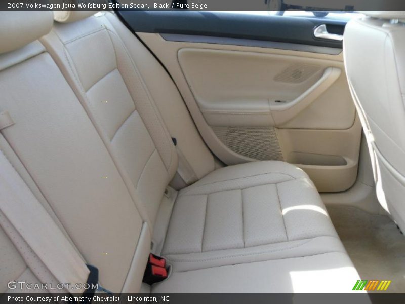 Black / Pure Beige 2007 Volkswagen Jetta Wolfsburg Edition Sedan
