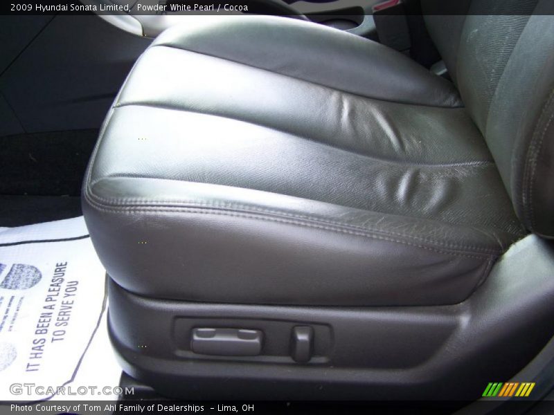 Powder White Pearl / Cocoa 2009 Hyundai Sonata Limited